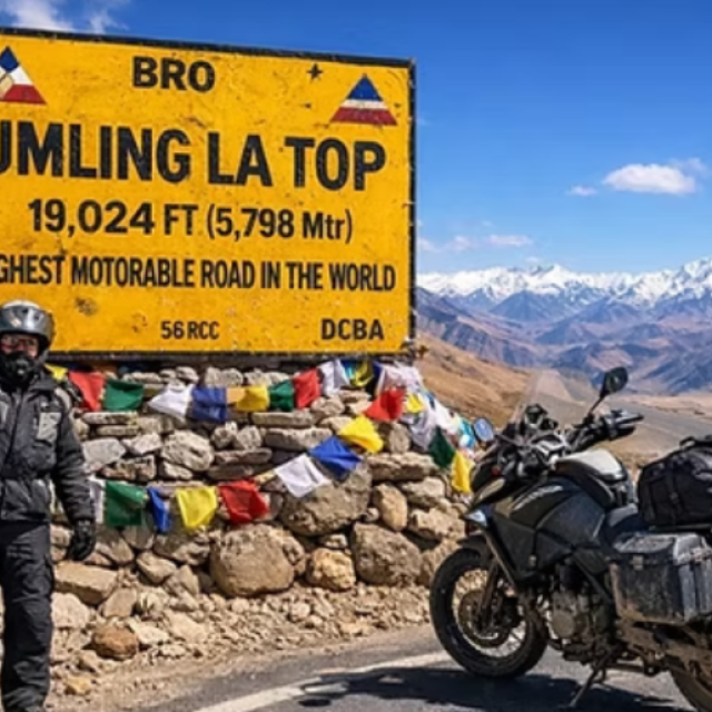 Best Motorcycle Tour Operators in India for Foreign Travelers